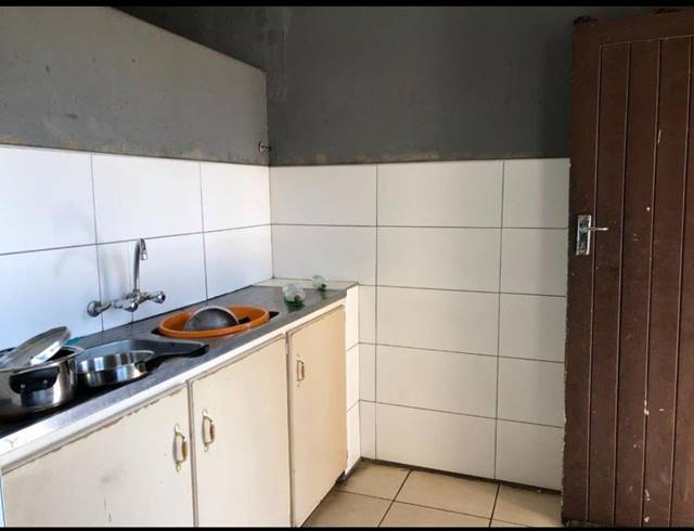 16 BEDROOM FREEHOLD FOR SALE IN INGAGANE